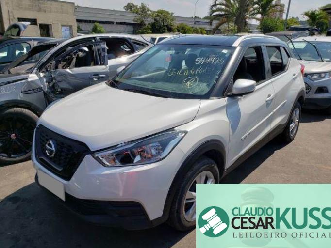 NISSAN KICKS 20/20 NISSAN KICKS 20/20