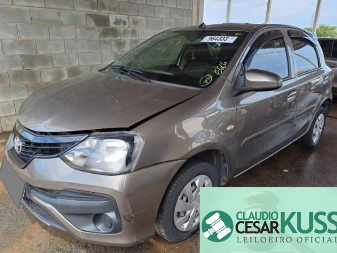 TOYOTA ETIOS 19/20 TOYOTA ETIOS 19/20