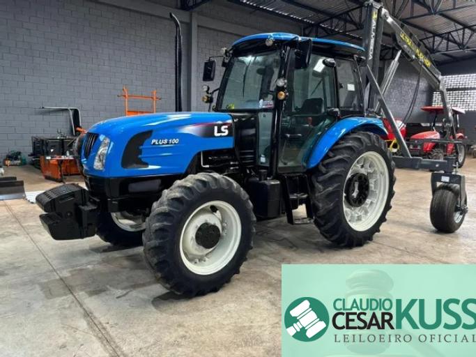 TRATOR AGRÍCOLA LS TRACTOR PLUS 100 4x4 2019 TRATOR AGRÍCOLA LS TRACTOR PLUS 100 4x4 2019